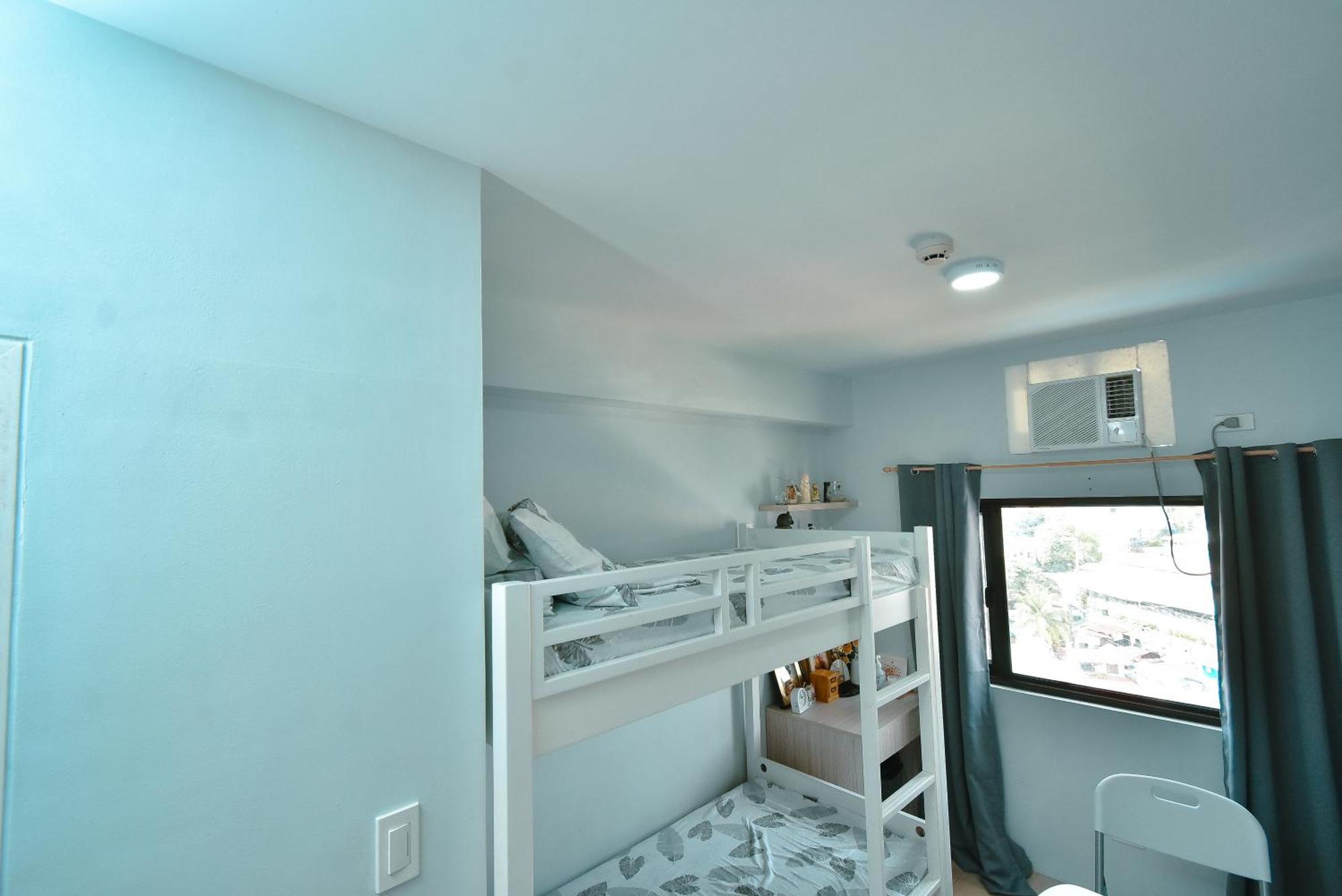 Aparthotel Cozy Unit With Free Pool, Netflix & Wifi In Alabang Crq3 Muntinlupa City Exterior foto