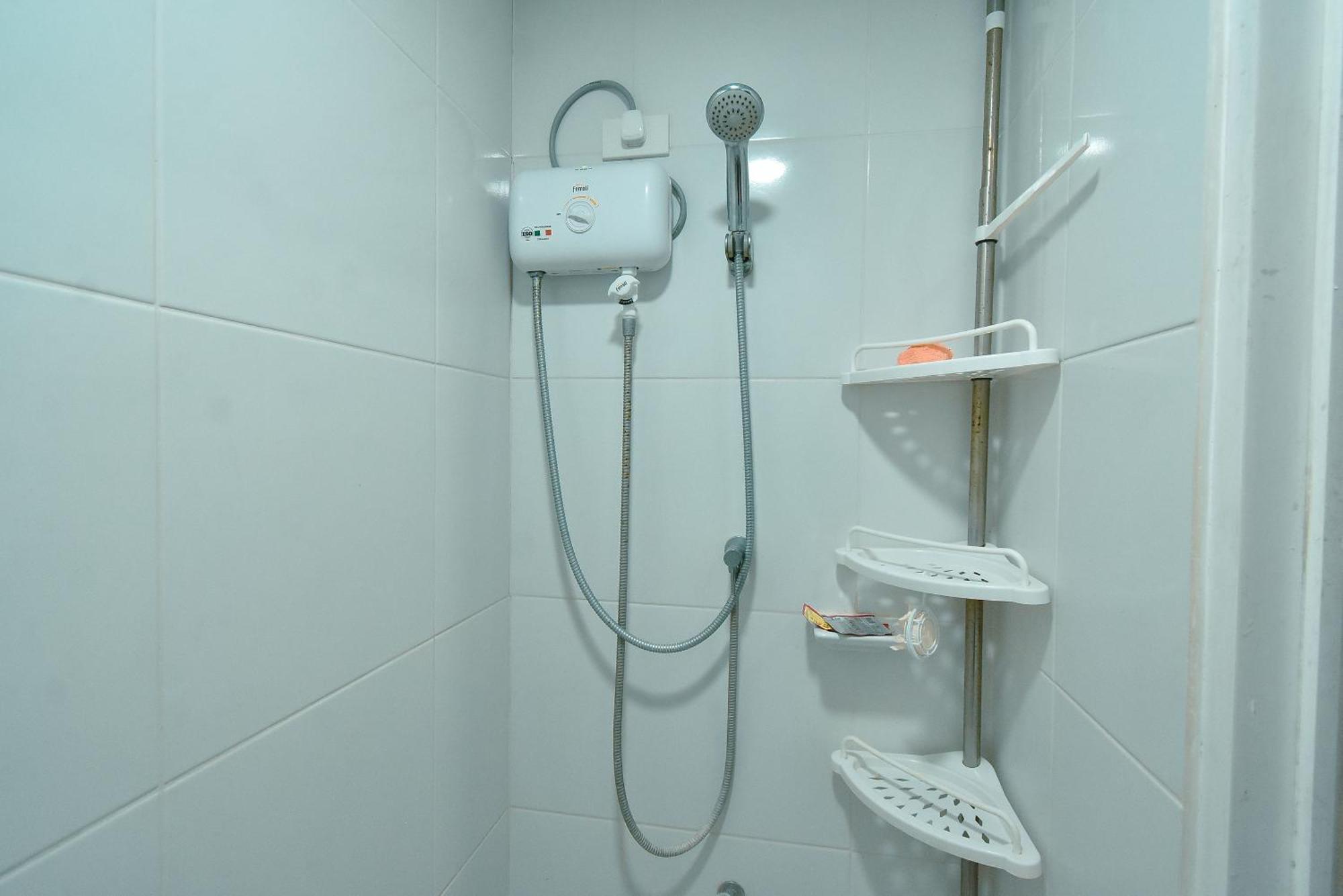 Aparthotel Cozy Unit With Free Pool, Netflix & Wifi In Alabang Crq3 Muntinlupa City Exterior foto